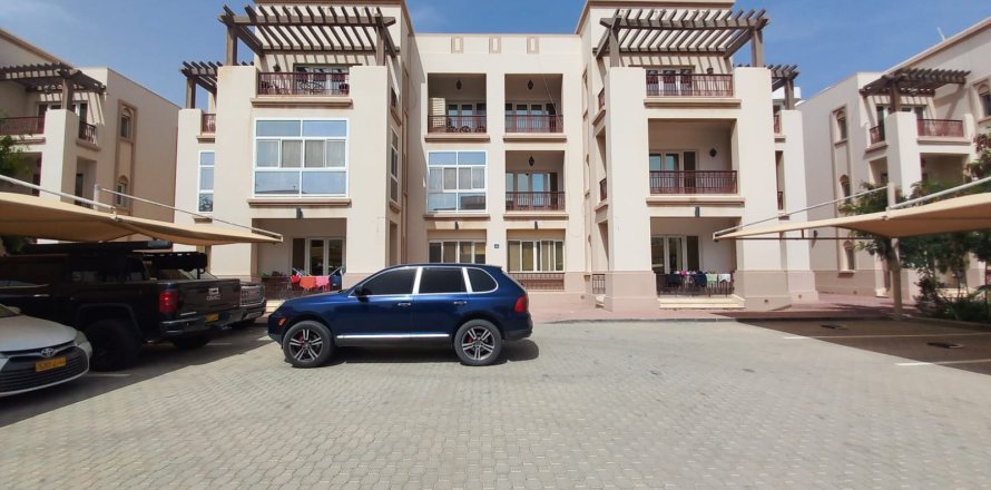 2 bedrooms Apartment in As Sib, Oman No. 54325