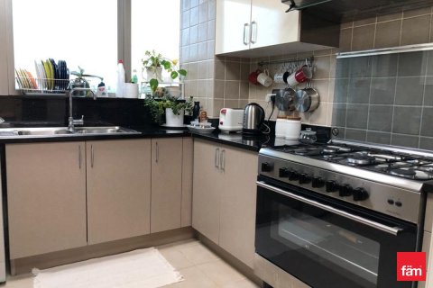 2 bedrooms Apartment in Dubai, UAE No. 165303 12