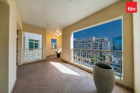 2 bedrooms Apartment in Palm Jumeirah, UAE No. 165297 16