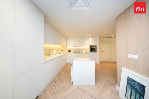 2 bedrooms Apartment in Palm Jumeirah, UAE No. 165297 6