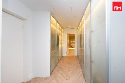 2 bedrooms Apartment in Palm Jumeirah, UAE No. 165297 9