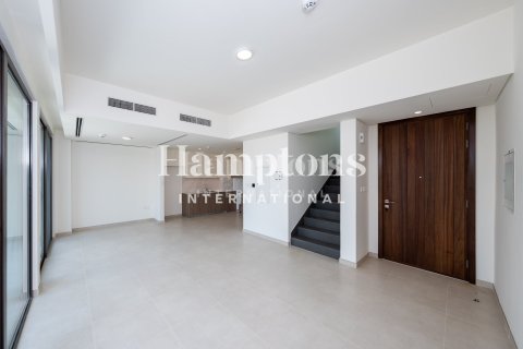 3 bedrooms Townhouse in Al Manara, UAE No. 208225 3