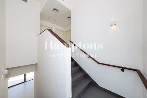 3 bedrooms Townhouse in Al Manara, UAE No. 208225 7