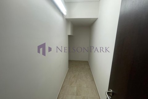4 غرف نوم منزل ذو طابقين في الدوحة, Qatar رقم 57227 18