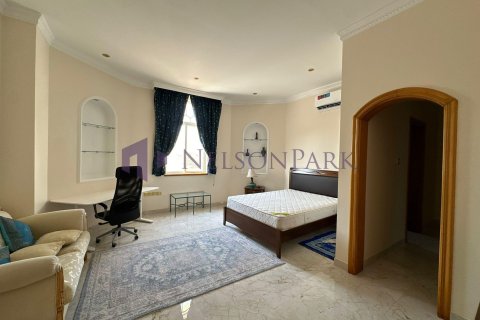 Villa de 7 dormitorios en Doha, Qatar No. 57223 19