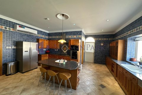 Villa de 7 dormitorios en Doha, Qatar No. 57223 7