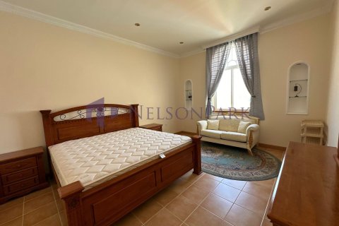 Villa de 7 dormitorios en Doha, Qatar No. 57223 18