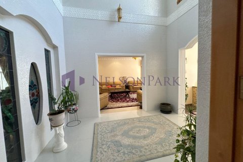 Villa de 7 dormitorios en Doha, Qatar No. 57223 30