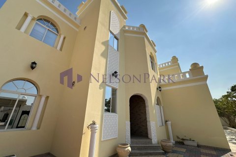 Villa de 7 dormitorios en Doha, Qatar No. 57223 23