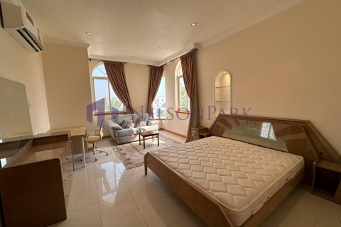 Villa de 7 dormitorios en Doha, Qatar No. 57223 17