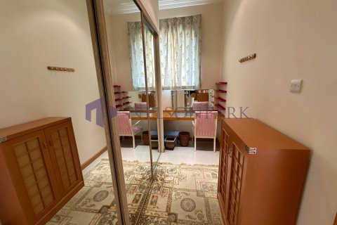 Villa de 7 dormitorios en Doha, Qatar No. 57223 10