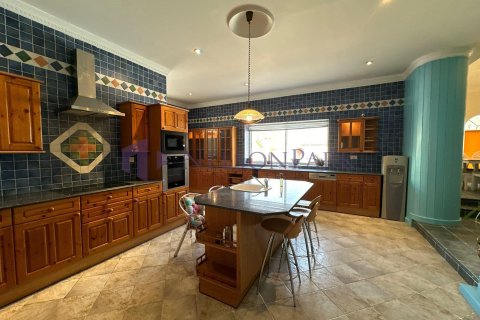 Villa de 7 dormitorios en Doha, Qatar No. 57223 8