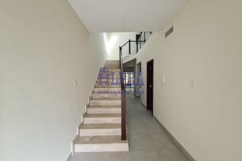 2 bedrooms Townhouse in Mina Al Arab, UAE No. 164621 6