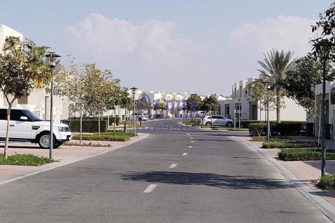 Townhouse de 2 dormitorios en Mina Al Arab, UAE No. 164621