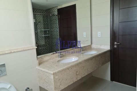 2 bedrooms Townhouse in Mina Al Arab, UAE No. 164621 8