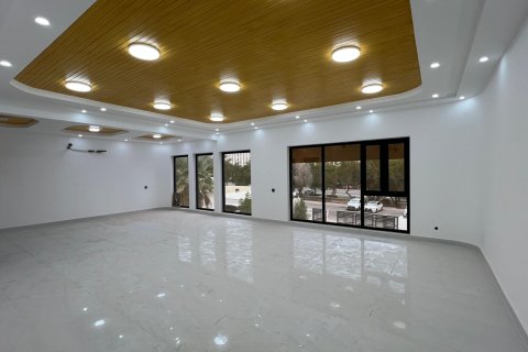 Villa de 8 chambres à Ruwi, Oman No. 54892 4