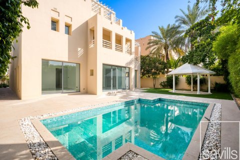 6 bedrooms Villa in The Lakes, UAE No. 194542