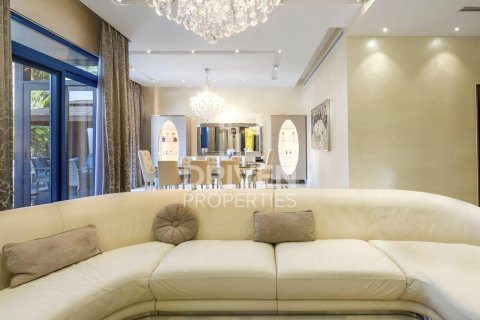 5 غرفة نوم  فيلا في Palma Residences, الإمارات العربية المتحدة رقم 192586 5