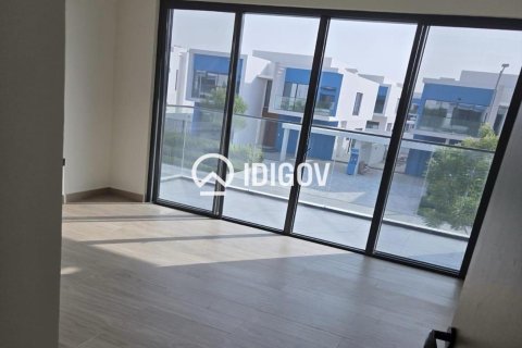 Villa de 6 dormitorios en Damac Lagoons, UAE No. 187960 13