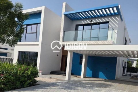 Villa de 6 dormitorios en Damac Lagoons, UAE No. 187960 3