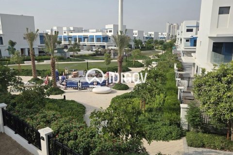 Villa de 6 dormitorios en Damac Lagoons, UAE No. 187960 21