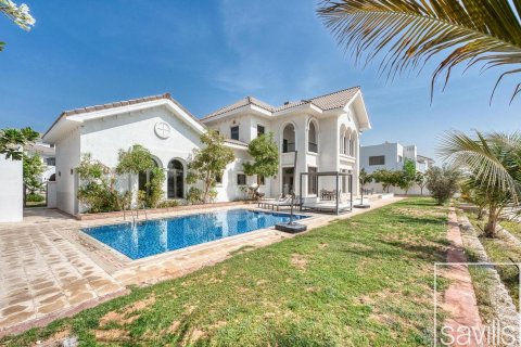 6 bedrooms Villa in Signature Villas, UAE No. 194264