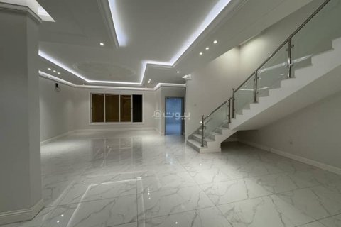 Villa de 6 chambres à Khobar, Saudi Arabia No. 60369 9