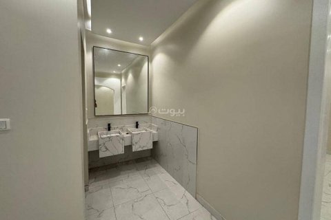 6 bedrooms Villa in Khobar, Saudi Arabia No. 60372 6