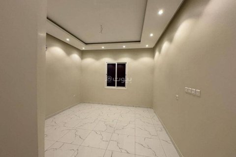 6 bedrooms Villa in Khobar, Saudi Arabia No. 60372 26