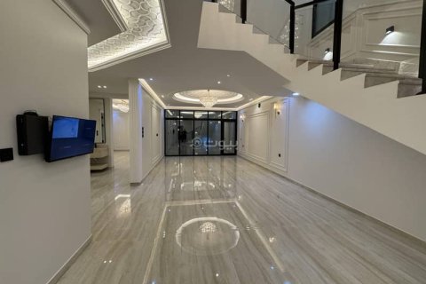 Villa de 6 dormitorios en Khobar, Saudi Arabia No. 60367 7