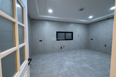 Villa de 6 dormitorios en Khobar, Saudi Arabia No. 60367 8