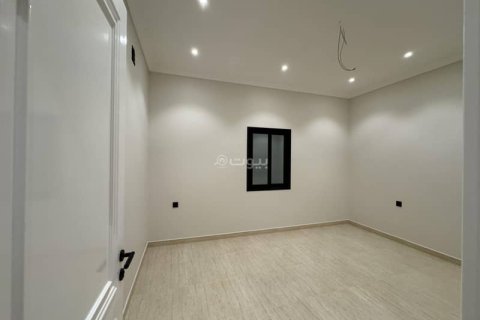 Villa de 6 dormitorios en Khobar, Saudi Arabia No. 60367 24