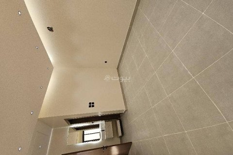 6 bedrooms Apartment in Riyadh, Saudi Arabia No. 60366 13