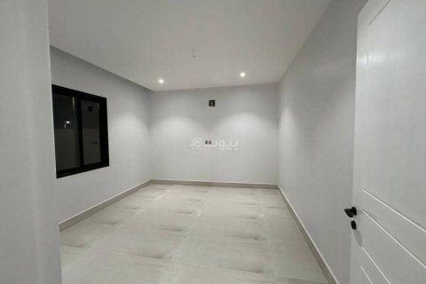 Villa de 6 dormitorios en Khobar, Saudi Arabia No. 60370 17