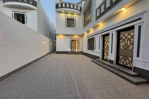 Villa de 6 chambres à Khobar, Saudi Arabia No. 60368 3