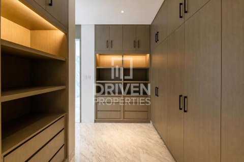 5 bedrooms Apartment in Opera District, UAE No. 191556 17