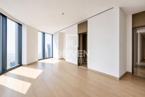 5 bedrooms Apartment in Opera District, UAE No. 191556 12