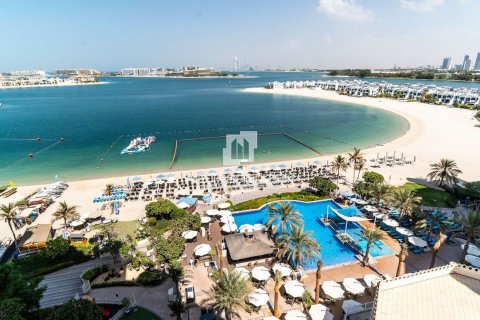 Appartement de 1 chambre à Shoreline Apartments, UAE No. 130242