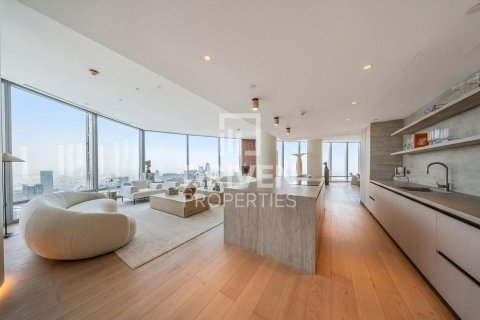 Appartement de 4 chambres à Downtown Dubai (Downtown Burj Dubai), UAE No. 206580
