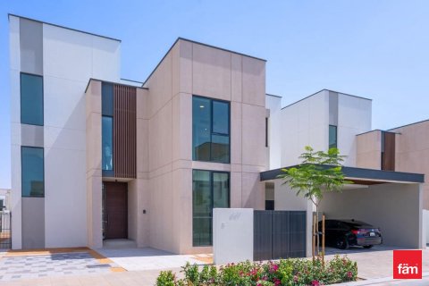 Villa de 5 chambres à Dubai, UAE No. 125955