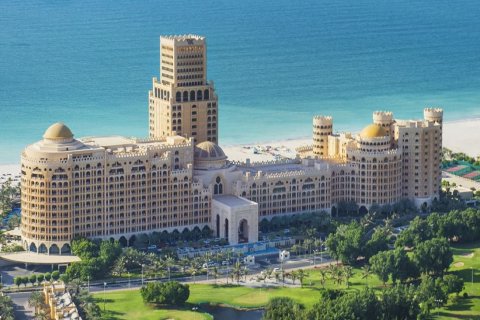 Villa de 8 chambres à Ras Al Khaimah, UAE No. 184060