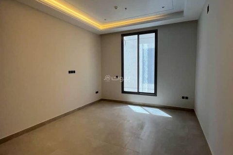 3 bedrooms Apartment in Riyadh, Saudi Arabia No. 62592 8