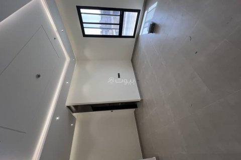 Квартира с 3 спальнями в Эр-Рияд, Саудовская Аравия №62589 8