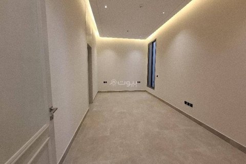 4 bedrooms Apartment in Riyadh, Saudi Arabia No. 62591 3