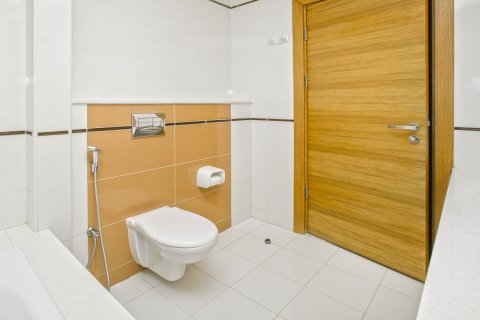 Townhouse de 3 chambres à North Village, UAE No. 187625 16