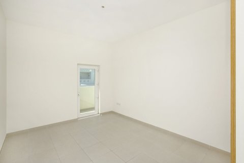Townhouse de 3 chambres à North Village, UAE No. 187625 12