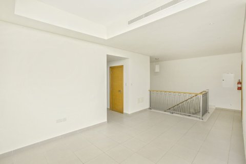 Townhouse de 3 chambres à North Village, UAE No. 187625 6