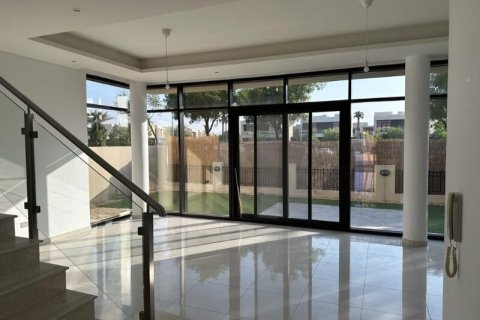 5 bedrooms Villa in DAMAC Hills (Akoya by DAMAC), UAE No. 187623 7