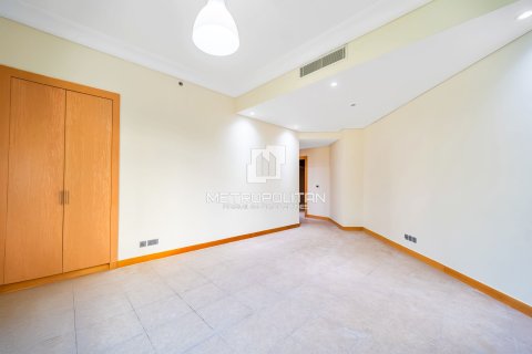 Appartement de 3 chambres à Shoreline Apartments, UAE No. 129577 13