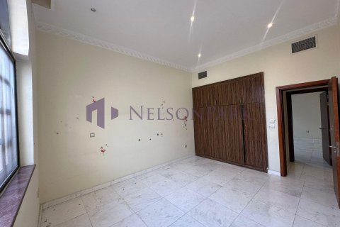 Villa de 4 chambres à Doha, Qatar No. 58258 9